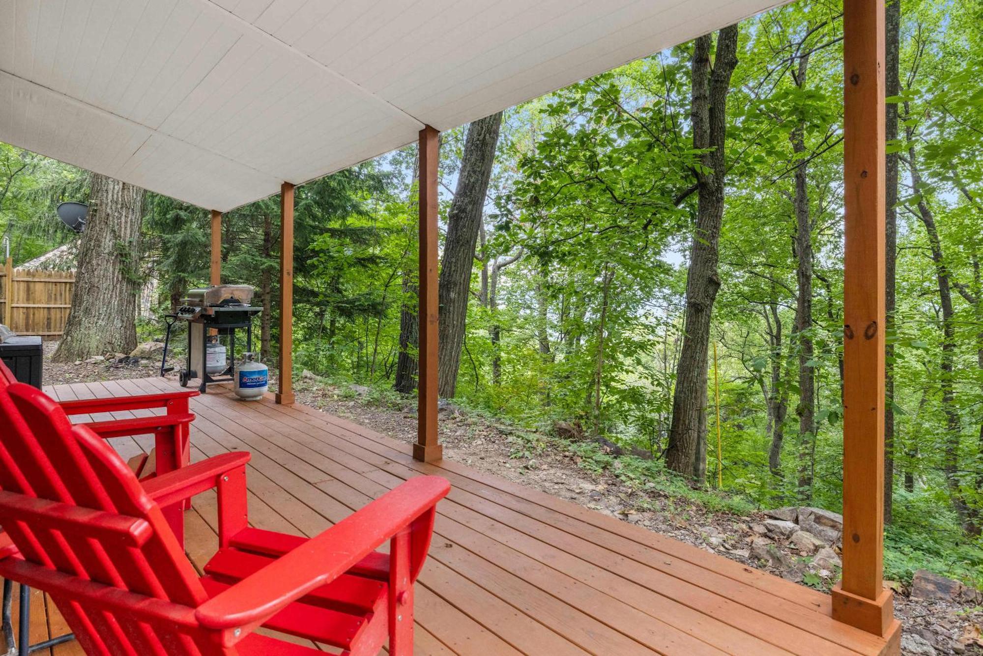 Modern Mountain Cottage W Hot Tub, Fire Pit, Wifi Inwood Екстер'єр фото